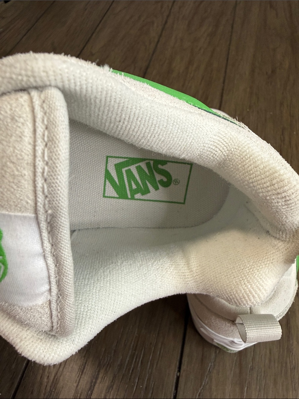 Women’s Vans Kids Cream Suede Green Stripe Knu Stack Platform Sneakers size 6.5 - Picture 7 of 10
